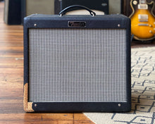 Load image into Gallery viewer, Fender Blues Junior III