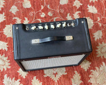 Load image into Gallery viewer, Fender Blues Junior IV 15 Watt 1x12" Guitar Amplifier