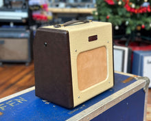 Load image into Gallery viewer, Fender Champ 600