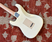 Load image into Gallery viewer, 2006 Fender Custom Shop Pro Closet Classic Stratocaster - w/ OHSC