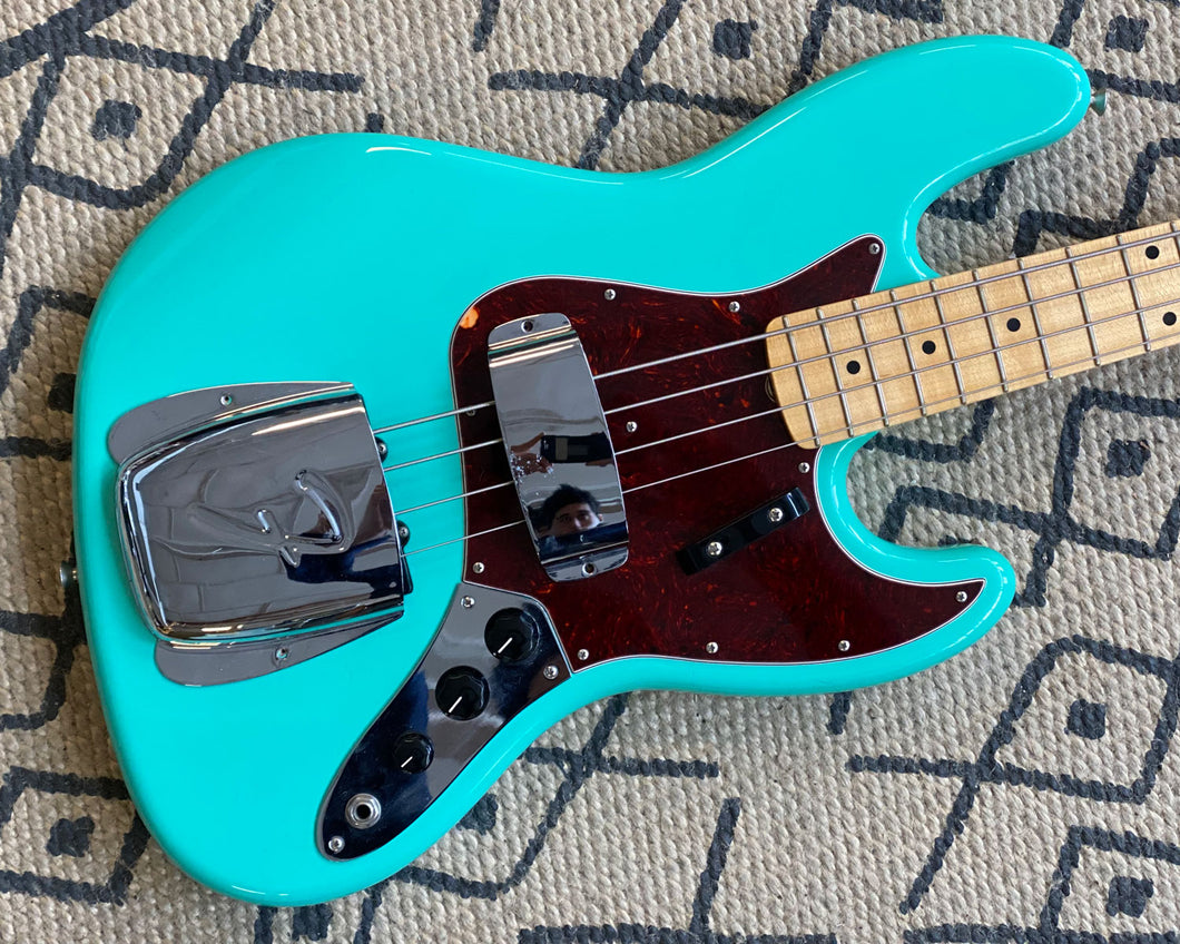 Fender Custom Shop NOS '64 Jazz Bass - Sea Foam Green w/ OHSC & Candy