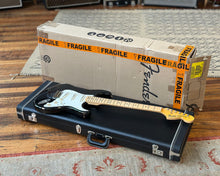 Load image into Gallery viewer, 2022 Fender Custom Shop LTD '68 Stratocaster Relic - w/ OHSC