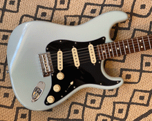 Load image into Gallery viewer, '06 Fender Highway One Stratocaster - Daphne Blue w/ Case