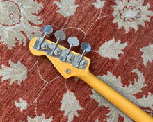 Load image into Gallery viewer, 1987 Fender JB62 Jazz Bass