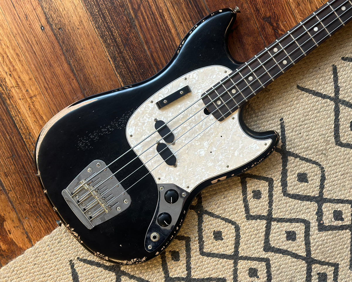 Fender JMJ Road Worn Mustang Bass - Black – Found Sound