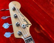 Load image into Gallery viewer, All original '69 Fender Jazz Bass w/OHSC