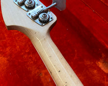 Load image into Gallery viewer, All original '69 Fender Jazz Bass w/OHSC