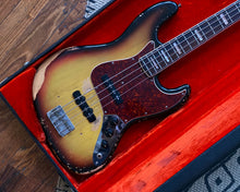Load image into Gallery viewer, All original '69 Fender Jazz Bass w/OHSC