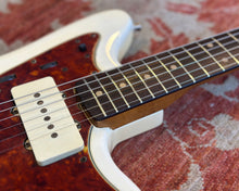 Load image into Gallery viewer, 1962 Pre-L Series Fender Jazzmaster - Olympic White (Refin)