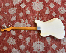 Load image into Gallery viewer, 1962 Pre-L Series Fender Jazzmaster - Olympic White (Refin)