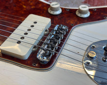 Load image into Gallery viewer, 1962 Pre-L Series Fender Jazzmaster - Olympic White (Refin)