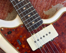 Load image into Gallery viewer, 1962 Pre-L Series Fender Jazzmaster - Olympic White (Refin)