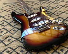 Load image into Gallery viewer, '06 Fender John Mayer Stratocaster - Big Dippers! w/ OSSC