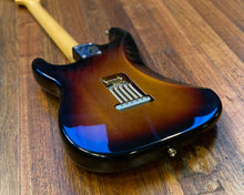 Load image into Gallery viewer, '07 Fender John Mayer Stratocaster - Big Dippers! w/ InCase Bag