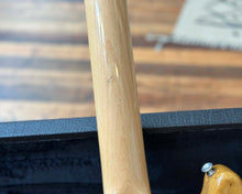 Load image into Gallery viewer, 1980 Fender Mustang Bass - Natural Finish w/ HSC (4.9kg)