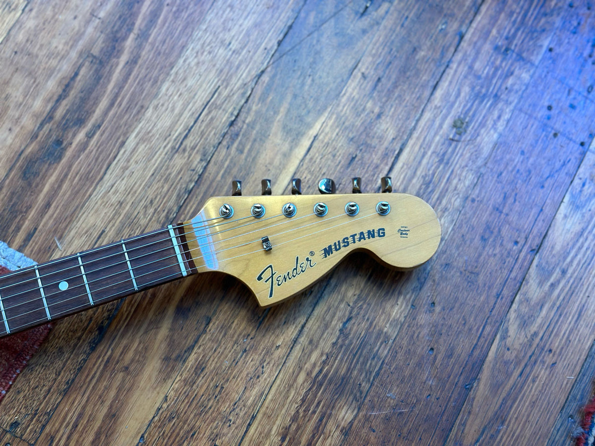 Fender Mustang エレキギター クリームジャンク品