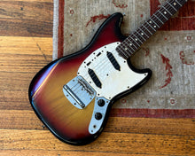 Load image into Gallery viewer, 1973 Fender Mustang