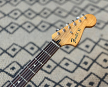 Load image into Gallery viewer, 2014 Fender Pawn Shop Bass VI - Sunburst w/Fender OHSC