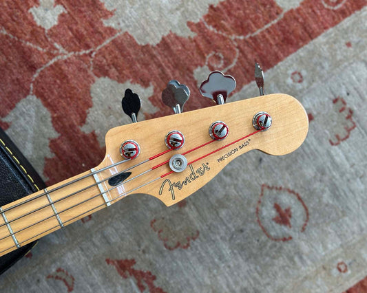 2018 Fender Player Precision Bass - Sunburst