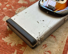 Load image into Gallery viewer, Fender Precision Bass - 60th Anniversary - Left Handed