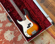 Load image into Gallery viewer, Fender Precision Bass - 60th Anniversary - Left Handed