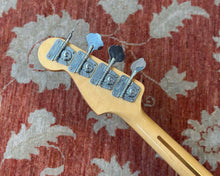 Load image into Gallery viewer, 1976 Fender Precision Bass (Natural) - Modded w/ OHSC (4.42kg)