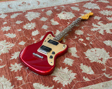 Load image into Gallery viewer, Fender Squier Deluxe Jazzmaster ST (Rosewood Fingerboard - J Mascis)