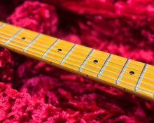 Load image into Gallery viewer, Fender Stories Collection Eric Johnson 1954 'Virginia' Stratocaster w/OHSC