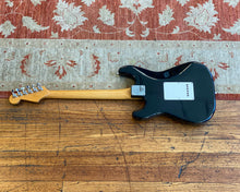 Load image into Gallery viewer, 1988 Fender Stratocaster ST-40 MIJ - Seymour Duncan Mods
