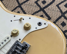 Load image into Gallery viewer, &#39;83 Fender 2-Knob Stratocaster - Dan Smith Era 🇺🇸
