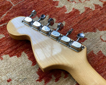 Load image into Gallery viewer, 1979 Fender Stratocaster - Black w/ G&G Fender HSC