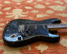 Load image into Gallery viewer, 1979 Fender Stratocaster - Black w/ G&G Fender HSC