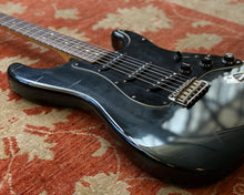 Load image into Gallery viewer, 1979 Fender Stratocaster - Black w/ G&G Fender HSC