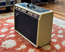 Load image into Gallery viewer, Fender Super Sonic 22 Watt 1x12" Combo - Blonde