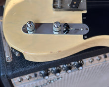 Load image into Gallery viewer, 1997 Fender TL52 Telecaster (Crafted in Japan) - Butterscotch Blonde w/ Vaugh Skow Pickups (3.15kg)