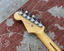 Load image into Gallery viewer, 2021 Fender Ultra Luxe Stratocaster - 2 Colour Sunburst w/ OHSC & Paperwork