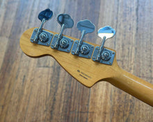 Load image into Gallery viewer, Fender Vintera II 70s Mustang Bass - Competition Orange w/ Chromes