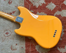 Load image into Gallery viewer, Fender Vintera II 70s Mustang Bass - Competition Orange w/ Chromes