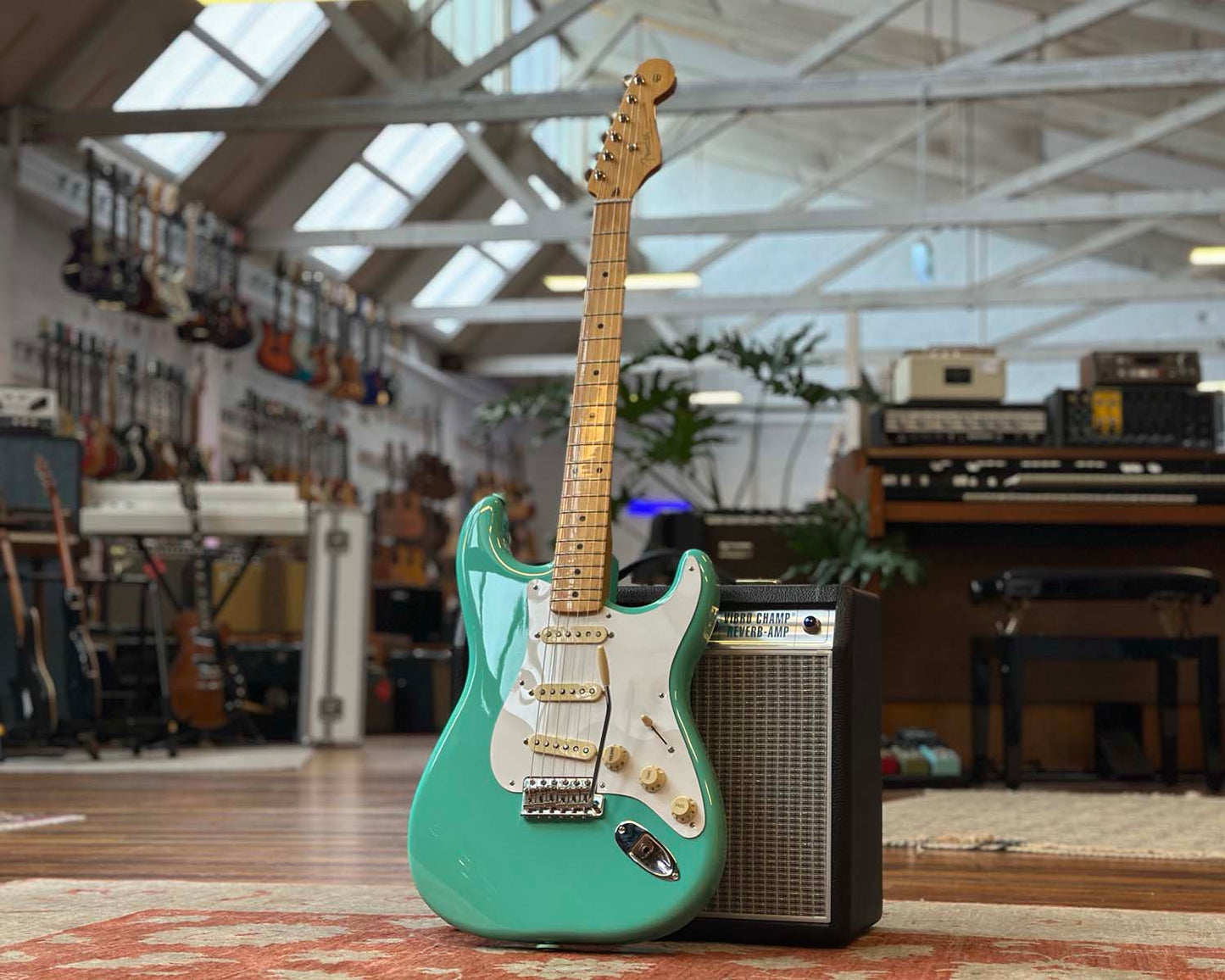 Fender Vintera '50s Stratocaster - Sea Foam Green