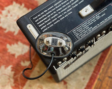Load image into Gallery viewer, Fender '65 Deluxe Reverb Amp