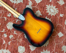 Load image into Gallery viewer, Fender '72 Telecaster Custom w/Gig Bag