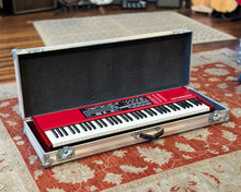 Load image into Gallery viewer, Flightcase Warehouse Keyboard Flight Case