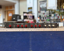 Load image into Gallery viewer, Furman PQ3 Parametric Equalizer/Preamp