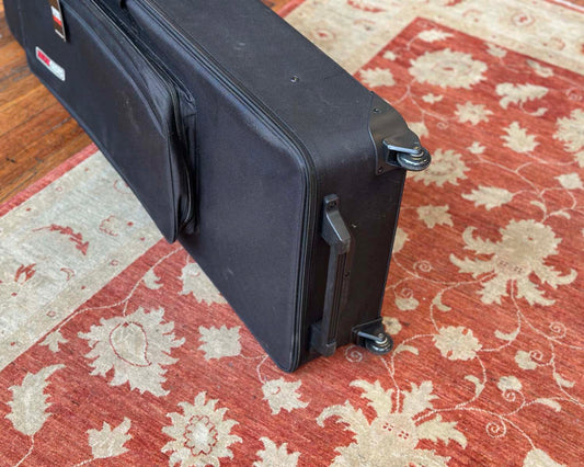 Gator GK-76 - 76 Key Soft Case With Wheels