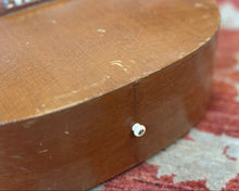 Load image into Gallery viewer, 1968 Gibson B-15 - Mahogany Body (LG-0) w/ ADJ Bridge (1.79 kg)
