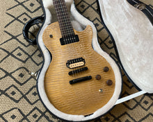 Load image into Gallery viewer, '08 Gibson BFG Les Paul - Gold Top