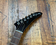 Load image into Gallery viewer, '07 Gibson Explorer - Ebony w/ OHSC