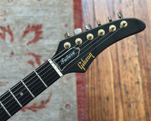 Load image into Gallery viewer, 1984 Gibson Futura (Corvus) - Ultraviolet w/ Original Hard Shell Case