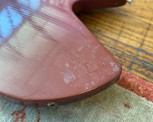 Load image into Gallery viewer, 1984 Gibson Futura (Corvus) - Ultraviolet w/ Original Hard Shell Case