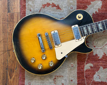Load image into Gallery viewer, 1974 Gibson Les Paul Deluxe - Tobacco Sunburst w/ OHSC (4.6kg)